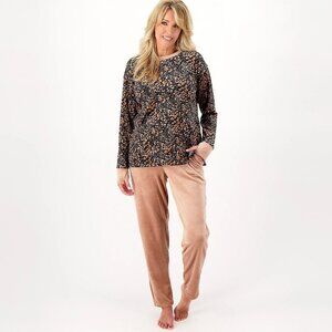 NWOT Cuddl Duds Pajama Set - Taupe/Floral Animal Print- 2X or 3X